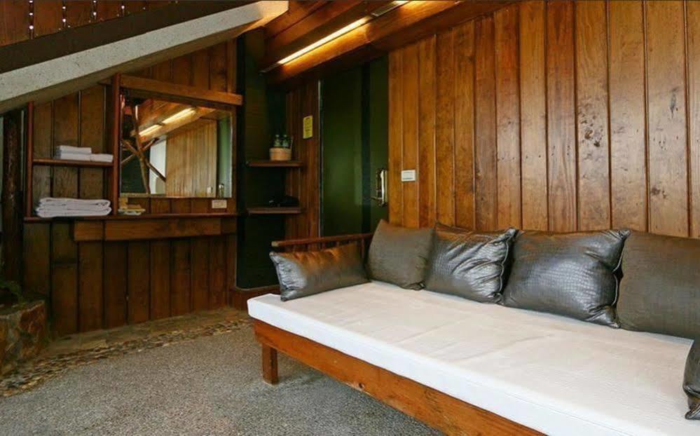 Most Natural Hotel Csiaohszi Kültér fotó